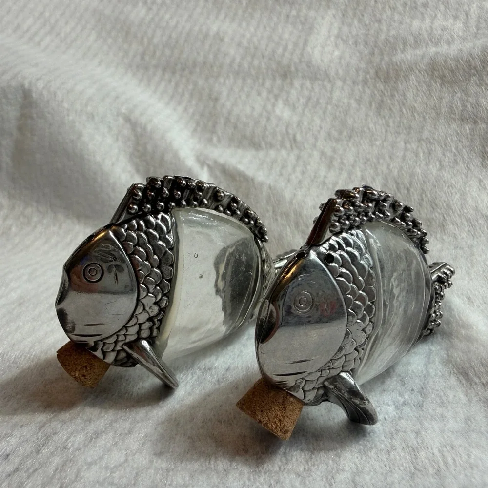Vintage Silver Tone Metal and Glass Fish Salt and Pepper Shaker Set with Corks